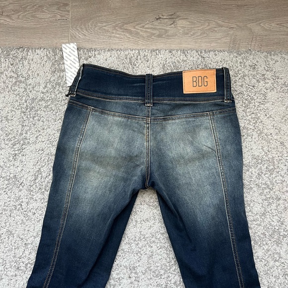 BDG y2k flare jeans - Picture 2 of 4